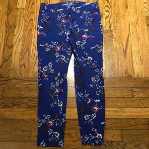 Old Navy Mid-rise Pixie Ankle pants